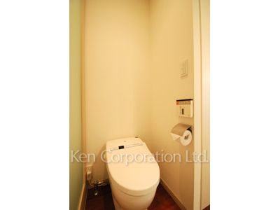 Lavatory