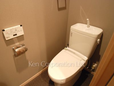 Lavatory ※Photo of the same layout on 25 floor. Decoration and fixture may differ.