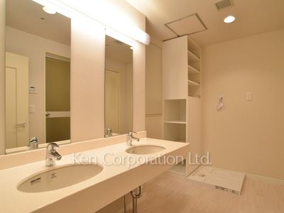 Powder Room