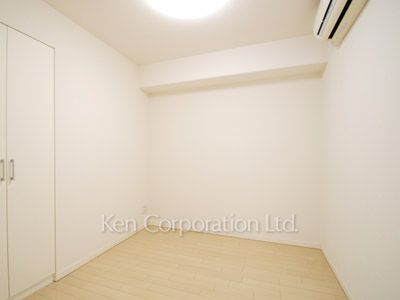 Other Room ※Photo of the same layout on 4 floor. Decoration and fixture may differ.