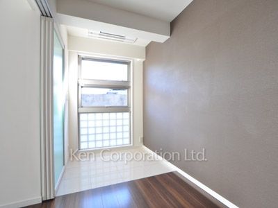 Other Room ※Photo of the same layout on 3 floor. Decoration and fixture may differ.