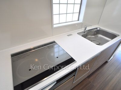 Kitchen ※Photo of the same layout on 3 floor. Decoration and fixture may differ.