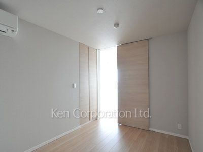 Other Room ※Photo of the same layout on 10 floor. Decoration and fixture may differ.