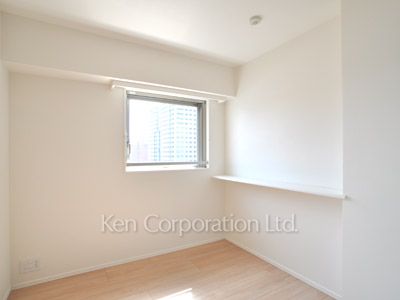 Other Room ※Photo of the same layout on 9 floor. Decoration and fixture may differ.