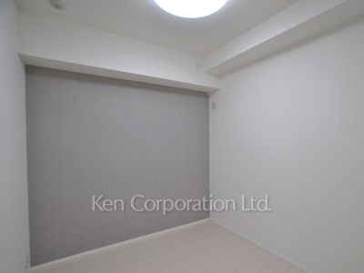 Closet ※Photo of the same layout on 10 floor. Decoration and fixture may differ.
