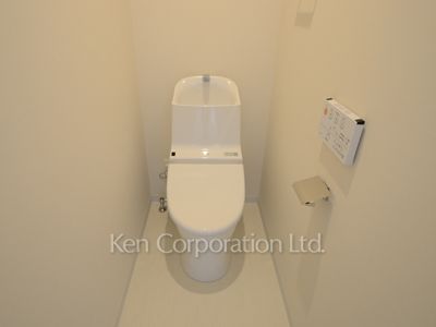 Lavatory ※Photo of the same layout on 6 floor. Decoration and fixture may differ.