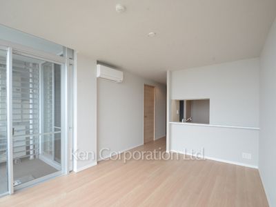 Living-Dining ※Photo of the same layout on 7 floor. Decoration and fixture may differ.