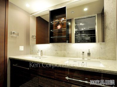Powder Room