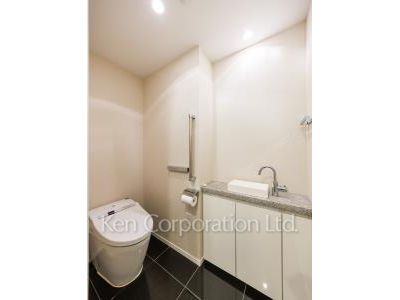 Lavatory
