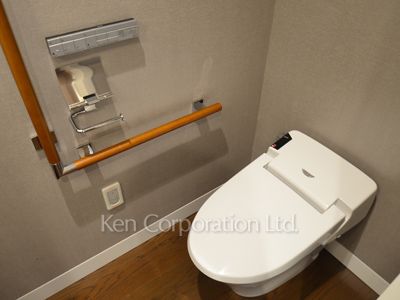 Lavatory
