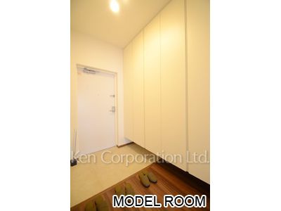 Entrance ※Photo of the same layout on 2 floor. Decoration and fixture may differ.