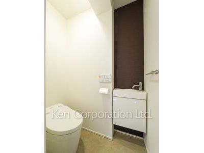 Lavatory