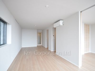 Living-Dining ※Photo of the same layout on 3 floor. Decoration and fixture may differ.