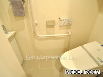 Lavatory ※Photo of the same layout on 6 floor. Decoration and fixture may differ.