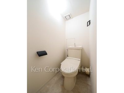 Lavatory