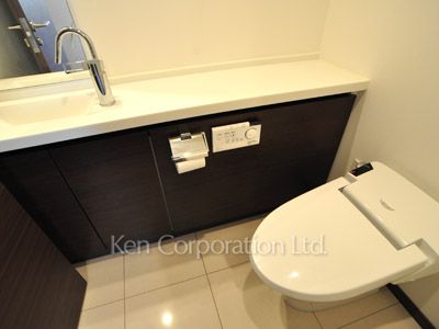 Lavatory