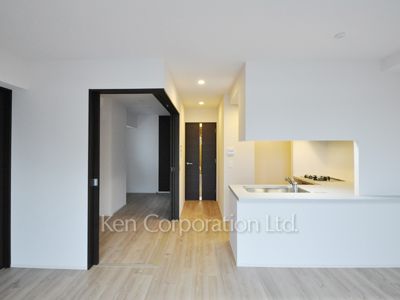 Living-Dining ※Photo of the same layout on 5 floor. Decoration and fixture may differ.