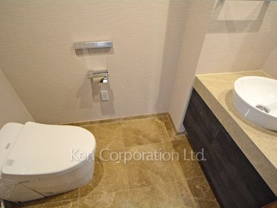 Lavatory
