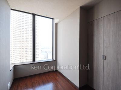 Other Room ※Photo of the same layout on 27 floor. Decoration and fixture may differ.