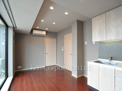 Living-Dining ※Photo of the same layout on 22 floor. Decoration and fixture may differ.