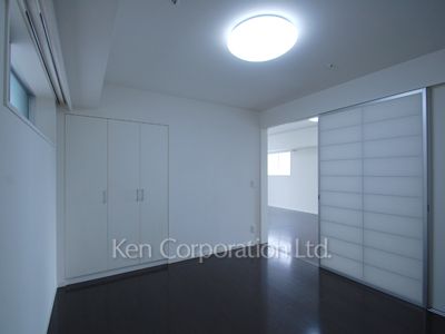 Other Room ※Photo of the same layout on 13 floor. Decoration and fixture may differ.