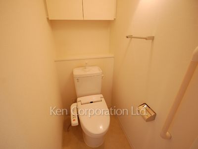 Lavatory ※Photo of the same layout on 13 floor. Decoration and fixture may differ.