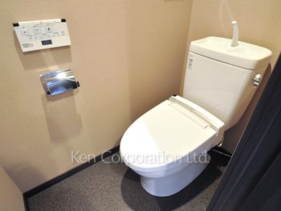Lavatory ※Photo of the same layout on 20 floor. Decoration and fixture may differ.