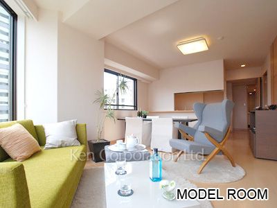 Living-Dining ※Photo of the same layout on 5 floor. Decoration and fixture may differ.