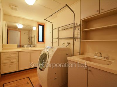 Powder Room