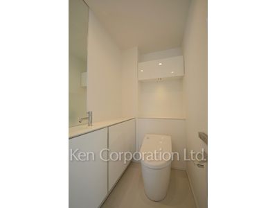 Lavatory