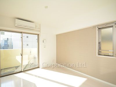 Bedroom ※Photo of the same layout on 10 floor. Decoration and fixture may differ.