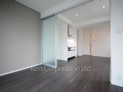 Bedroom ※Photo of the same layout on 13 floor. Decoration and fixture may differ.