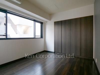 Bedroom ※Photo of the same layout on 10 floor. Decoration and fixture may differ.