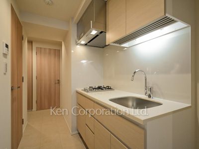 Kitchen ※Photo of the same layout on 3 floor. Decoration and fixture may differ.