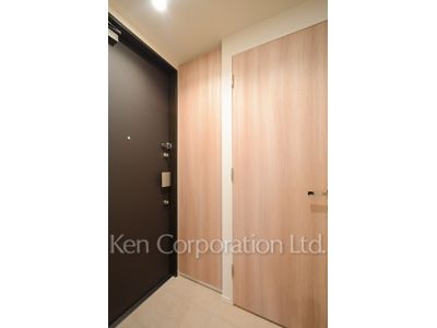 Entrance ※Photo of the same layout on 3 floor. Decoration and fixture may differ.