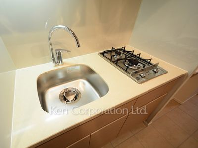 Kitchen ※Photo of the same layout on 3 floor. Decoration and fixture may differ.