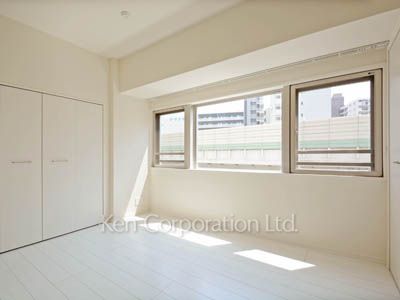 Bedroom ※Photo of the same layout on 3 floor. Decoration and fixture may differ.