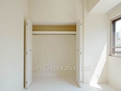 Closet ※Photo of the same layout on 3 floor. Decoration and fixture may differ.