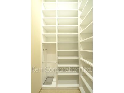 Closet