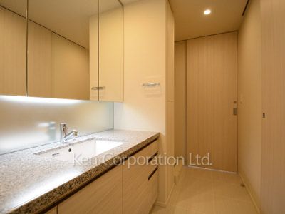 Powder Room