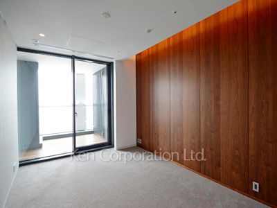 Bedroom ※Photo of the same layout on 39 floor. Decoration and fixture may differ.