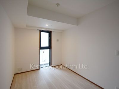 Bedroom ※Photo of the same layout on 12 floor. Decoration and fixture may differ.