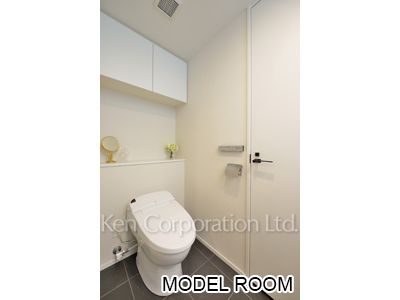 Lavatory ※Photo of the same layout on 5 floor. Decoration and fixture may differ.