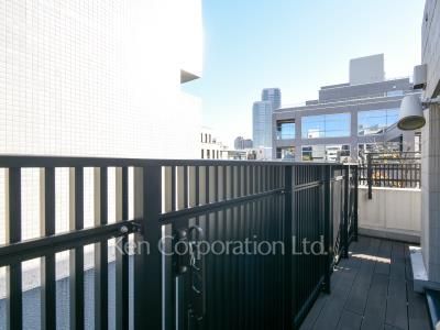 Roof Balcony