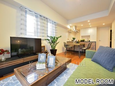 Living-Dining ※Photo of the same layout on 5 floor. Decoration and fixture may differ.
