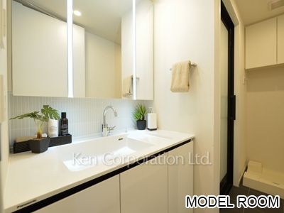 Powder Room ※Photo of the same layout on 5 floor. Decoration and fixture may differ.