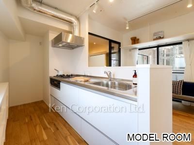 Kitchen ※Staged Unit