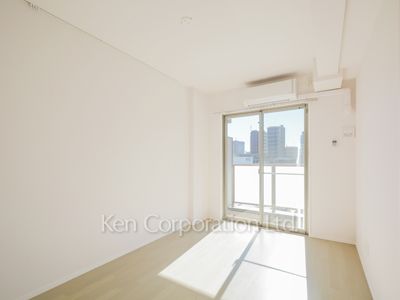 Bedroom ※Photo of the same layout on 5 floor. Decoration and fixture may differ.