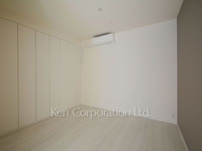 Bedroom ※Photo of the same layout on 19 floor. Decoration and fixture may differ.