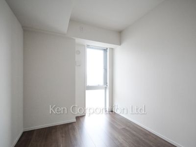 Bedroom ※Photo of the same layout on 10 floor. Decoration and fixture may differ.